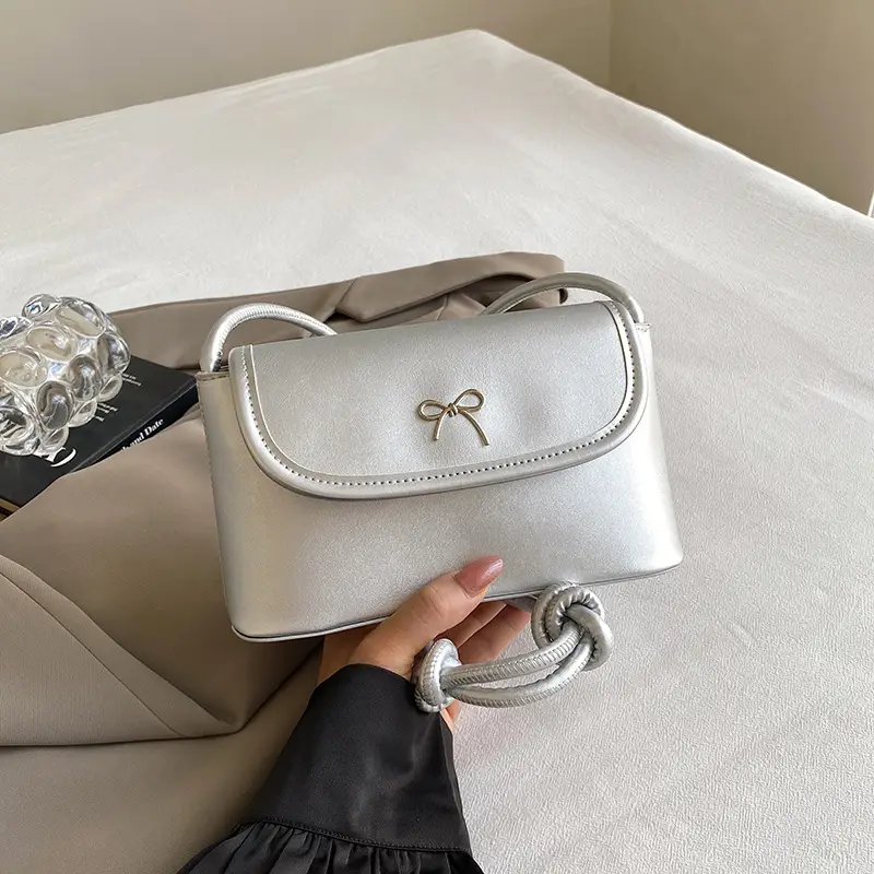 Black Korean Style Crossbody Bag for Women - Image 2