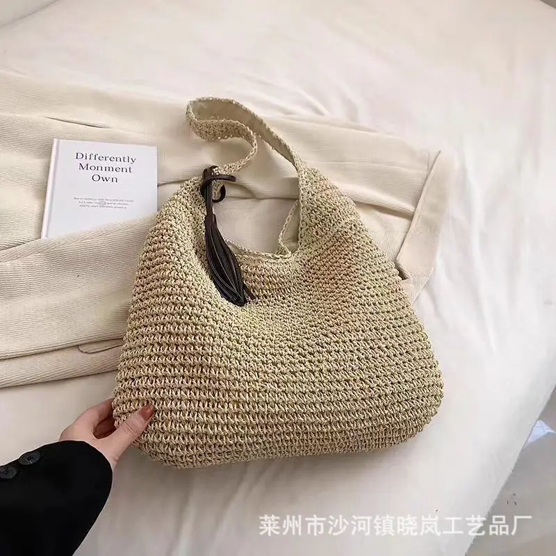 Women's Straw Crossbody Bag Large Capacity Summer Beach Bag