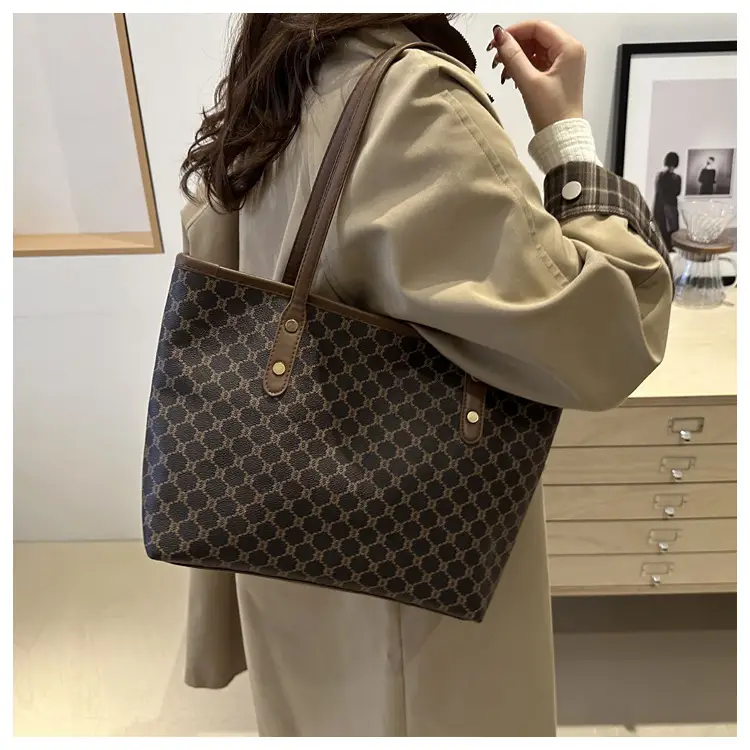 Women's Large Capacity Tote Bag 2026 New Cross-Border Niche Trendy Shoulder Bag — feature 33