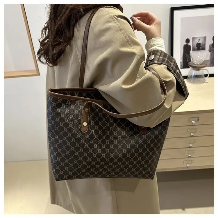 Women's Large Capacity Tote Bag 2026 New Cross-Border Niche Trendy Shoulder Bag — feature 34