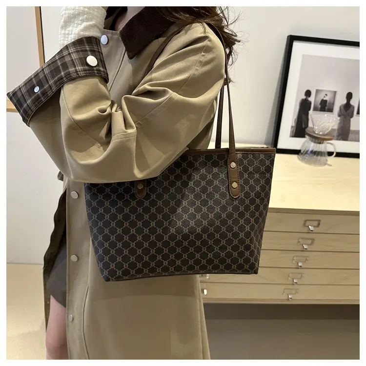 Women's Large Capacity Tote Bag 2026 New Cross-Border Niche Trendy Shoulder Bag — feature 36