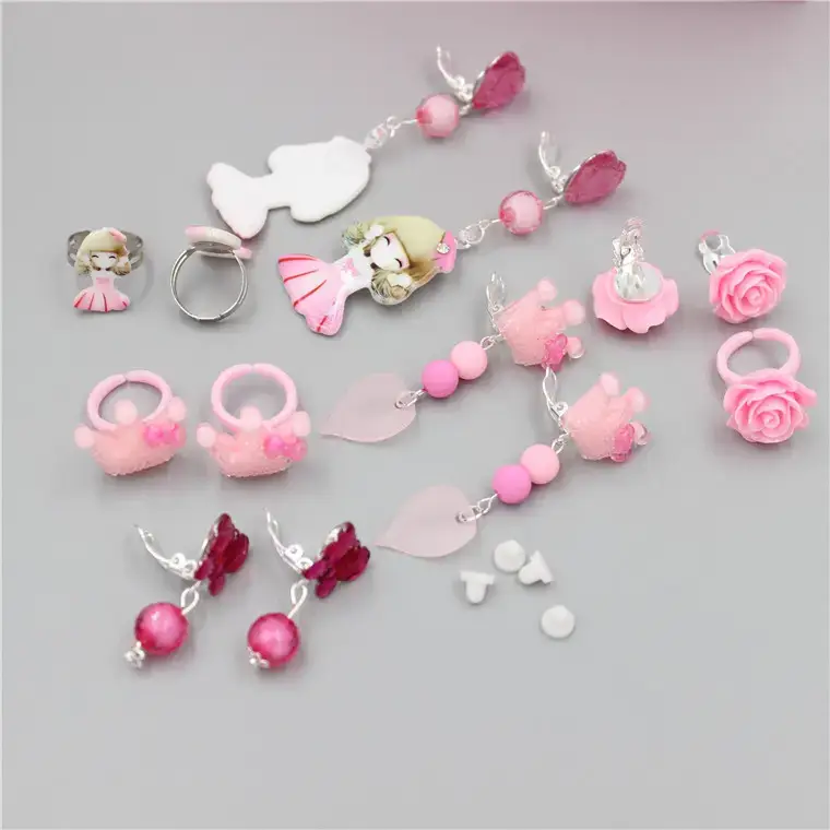 Children's Princess Pearl Earrings Gift Box — feature 14