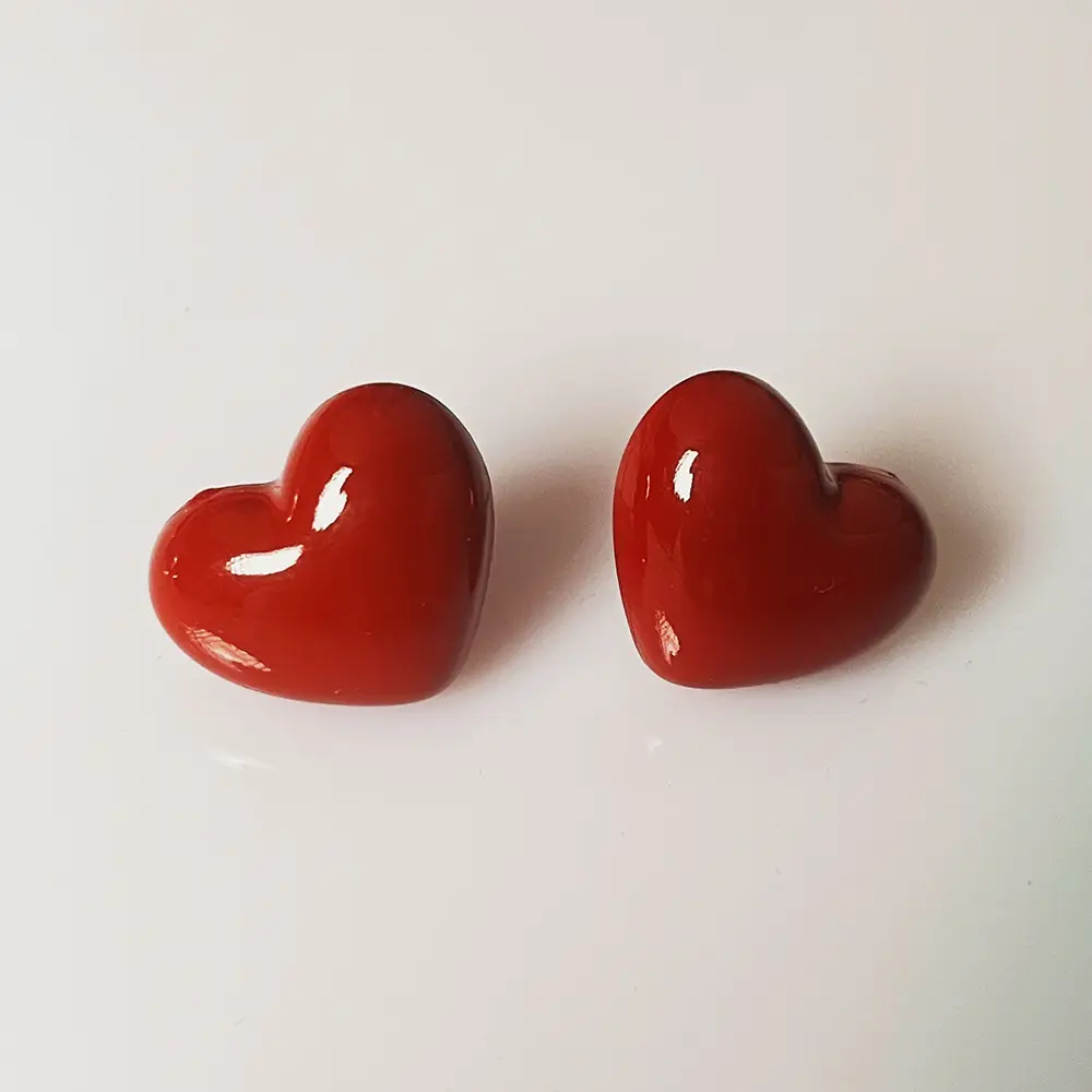 New Ankora Red Heart Ear Buckle Jewelry — feature 5