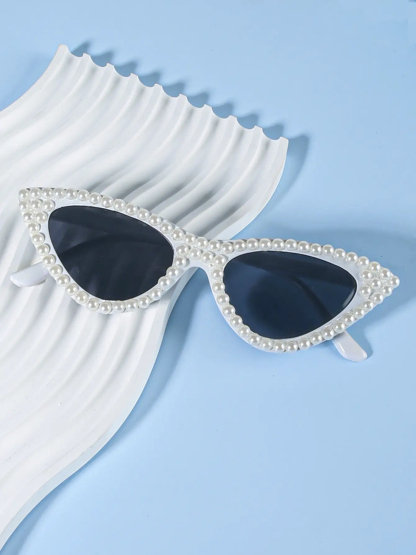 Cat's Eye Bridal Sunglasses Grey Crystal - Image 10