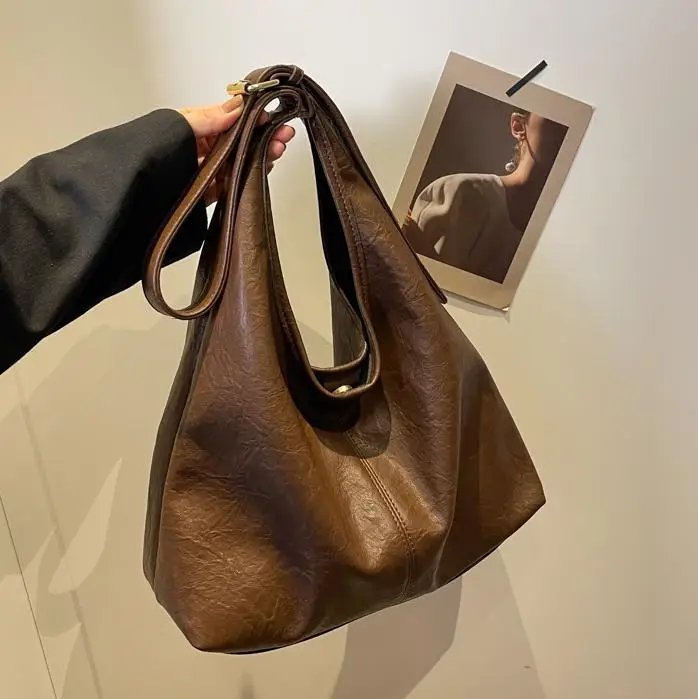 Retro Brown Leather Shoulder Bag for Women 2026 - Image 6