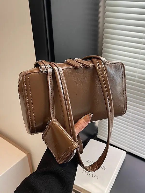 Women's Black Fringed Shoulder Bag Autumn Winter 2024 - Image 8