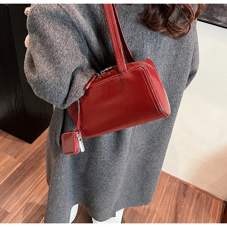 Women's Black Fringed Shoulder Bag Autumn Winter 2024 — feature 19