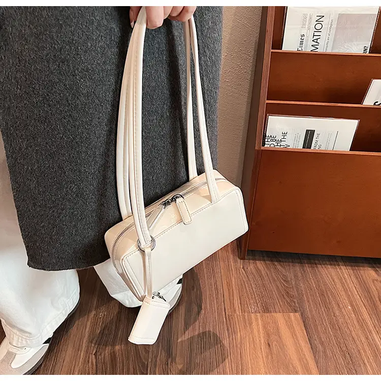 Women's Black Fringed Shoulder Bag Autumn Winter 2024 — feature 23