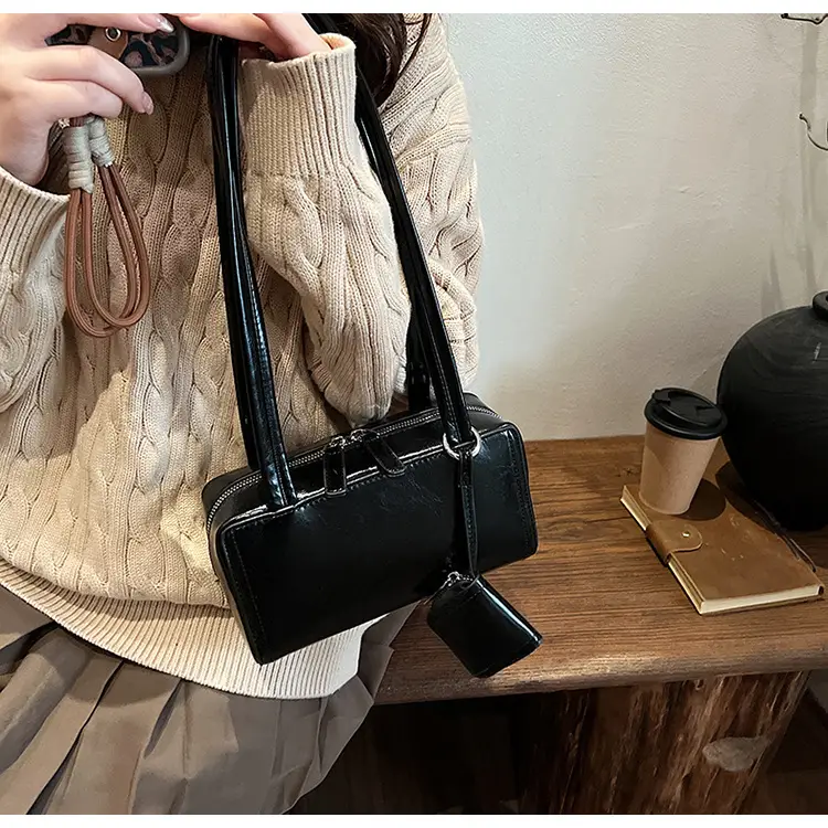 Women's Black Fringed Shoulder Bag Autumn Winter 2024 — feature 30