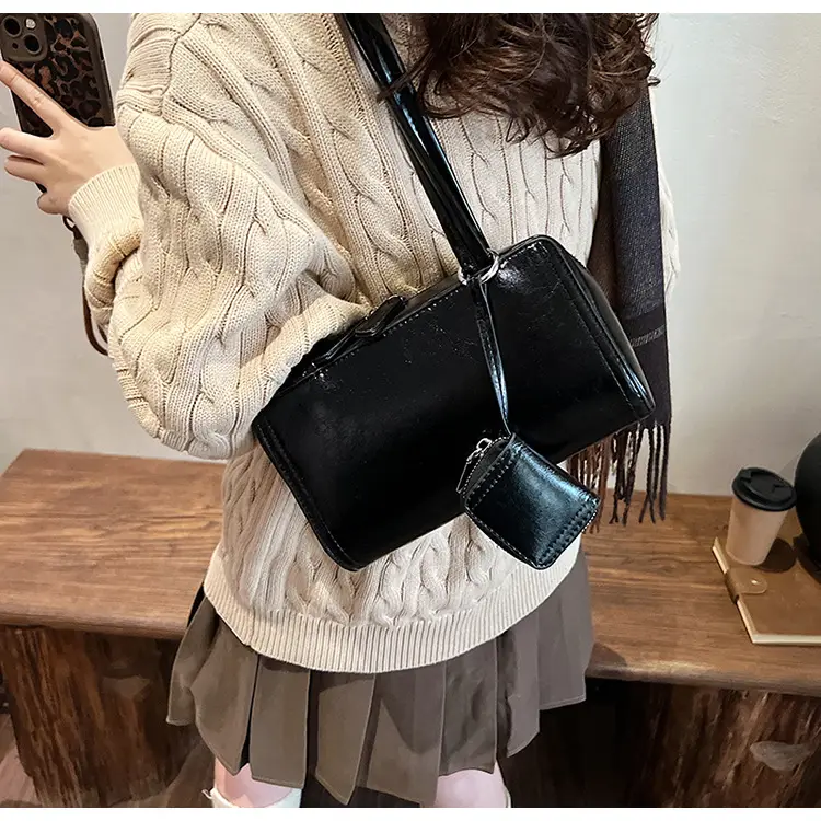 Women's Black Fringed Shoulder Bag Autumn Winter 2024 — feature 32