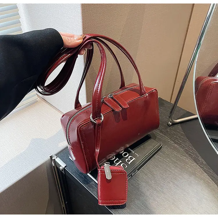 Women's Black Fringed Shoulder Bag Autumn Winter 2024 — feature 36