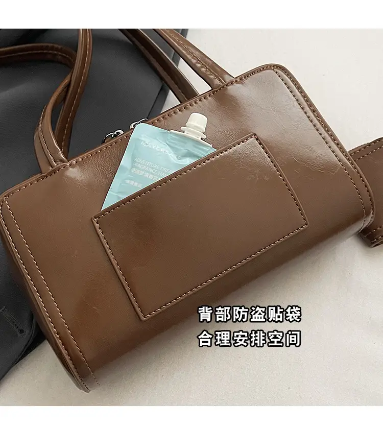 Women's Black Fringed Shoulder Bag Autumn Winter 2024 — feature 5