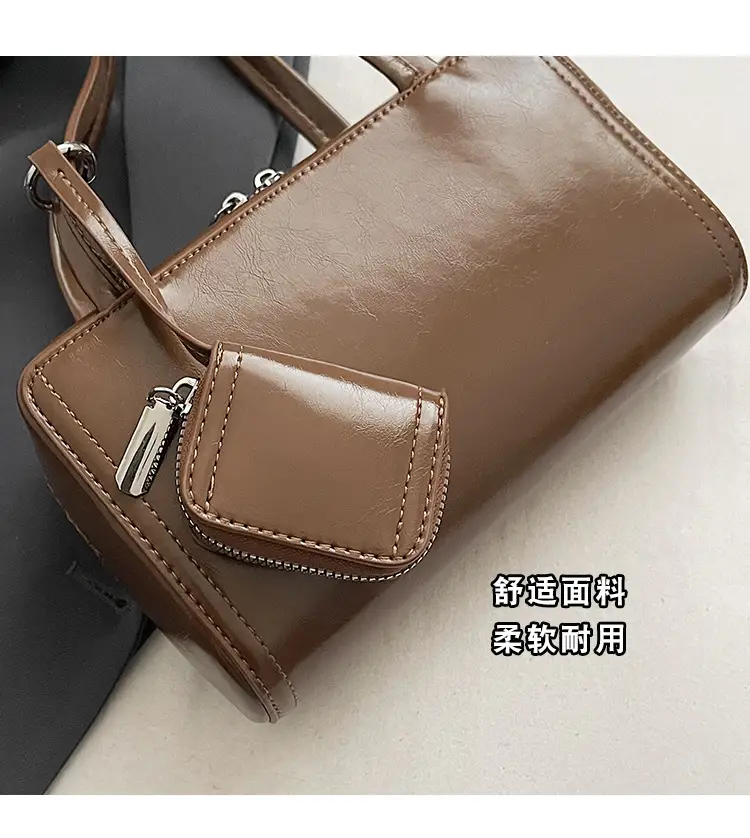 Women's Black Fringed Shoulder Bag Autumn Winter 2024 — feature 7