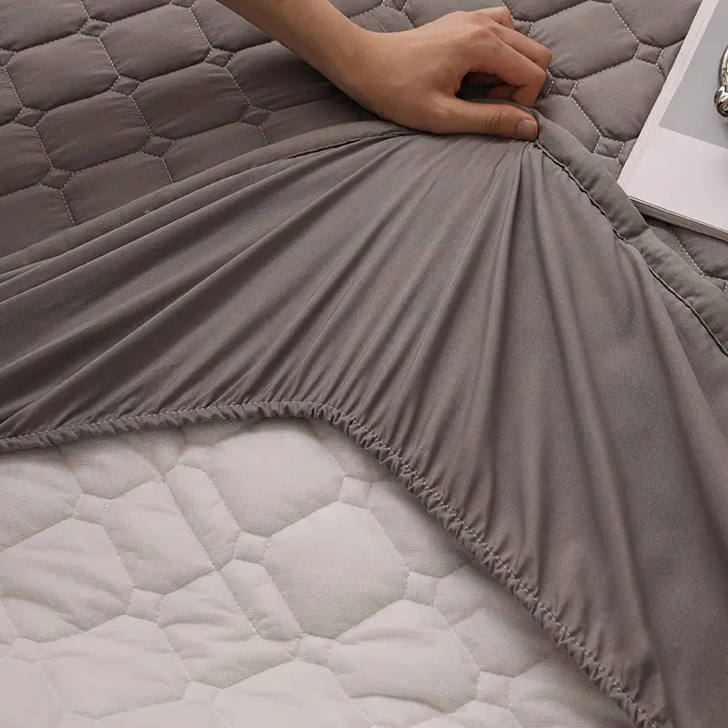 Quilted Bed Cover Single-piece Thickened Bed Sheet Four Seasons Bedspread Mattress Protector Dustproof Bedspread Bed Cover Full Enclosure