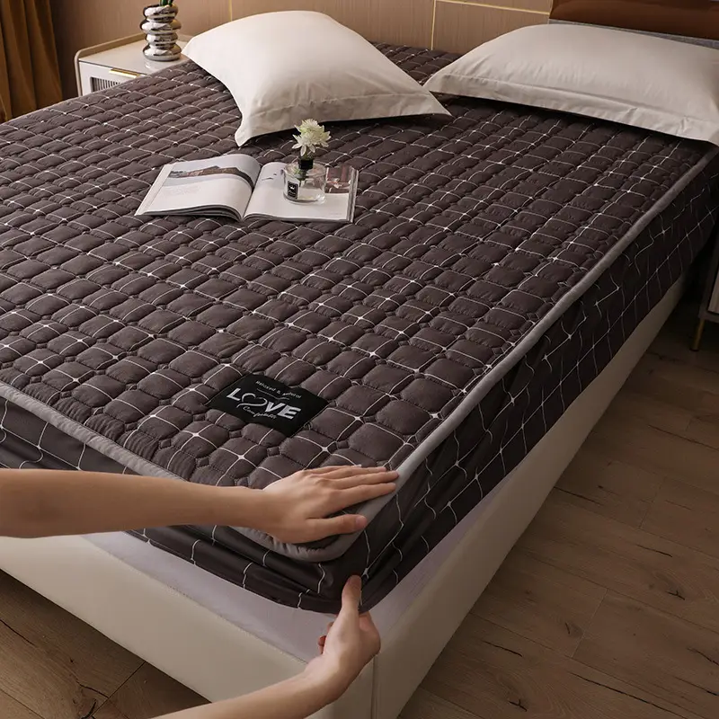 Quilted Bed Cover Single-piece Thickened Bed Sheet Four Seasons Bedspread Mattress Protector Dustproof Bedspread Bed Cover Full Enclosure