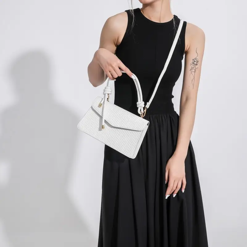 Green Knitted Shoulder Bag for Women 2023 - Image 9