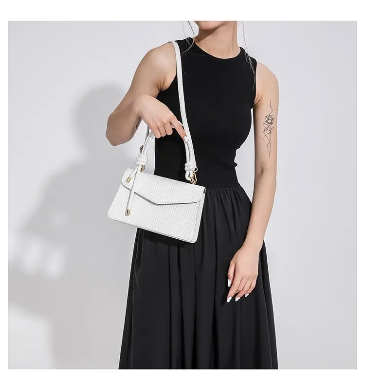 Green Knitted Shoulder Bag for Women 2023 — feature 12