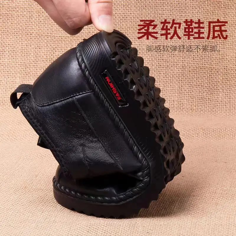 Winter Fleece-Lined Warm Cloth Shoes for Women, Cotton Shoes for Middle-Aged and Elderly Mothers, Soft-Soled Non-Slip Cotton Boots, Mother's Shoes with Non-Slip Soft Soles - Image 6
