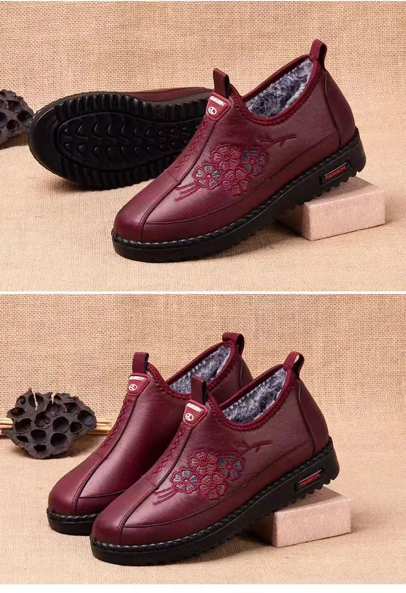 Winter Fleece-Lined Warm Cloth Shoes for Women, Cotton Shoes for Middle-Aged and Elderly Mothers, Soft-Soled Non-Slip Cotton Boots, Mother's Shoes with Non-Slip Soft Soles — feature 6