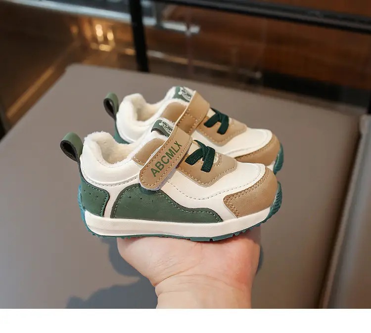 Baby Boys Fleece Lined Winter Sneakers Green Beige — feature 17