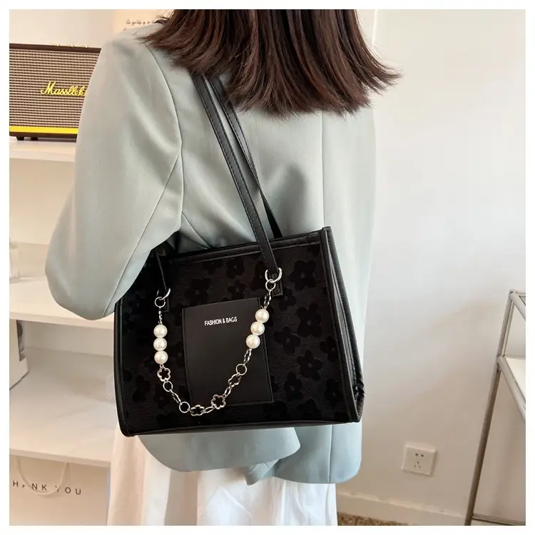 Pearl Chain Shoulder Bag Women Large Capacity New Summer — feature 3