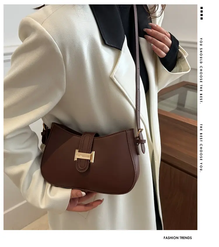 Women's Brown Leather Shoulder Bag with Gold Clasp — feature 2