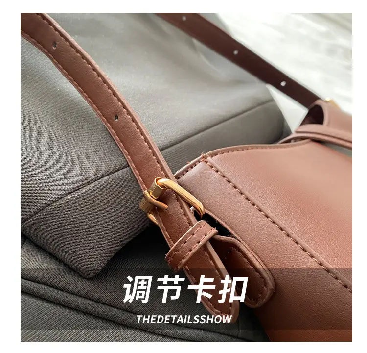 Women's Brown Leather Shoulder Bag with Gold Clasp — feature 6