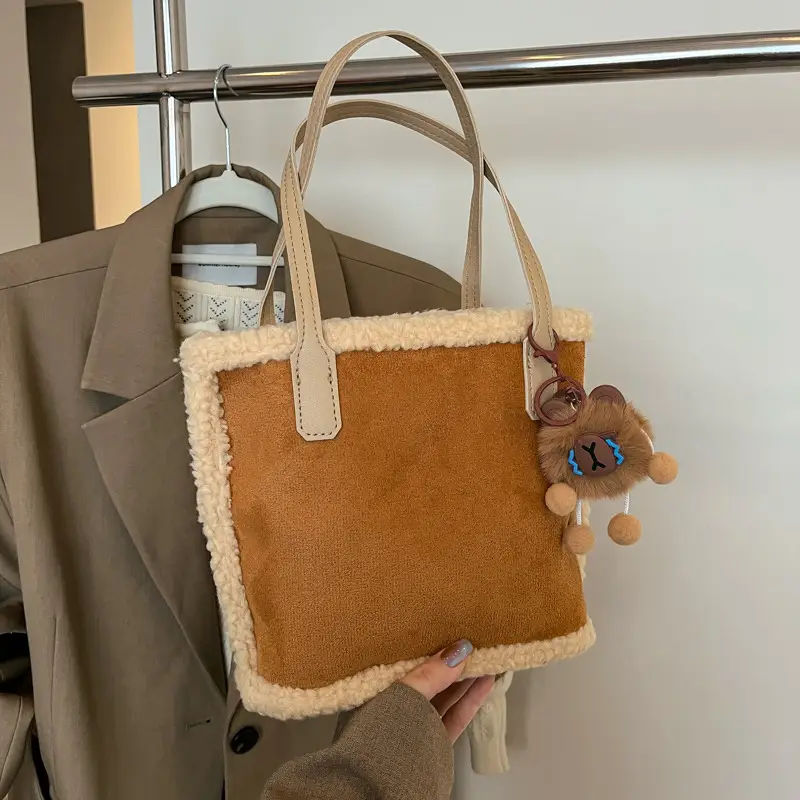Lamb Wool Shoulder Bag Vintage Tassel Design