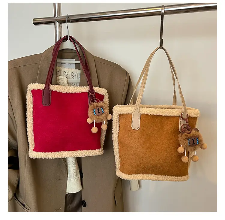 Lamb Wool Shoulder Bag Vintage Tassel Design — feature 6