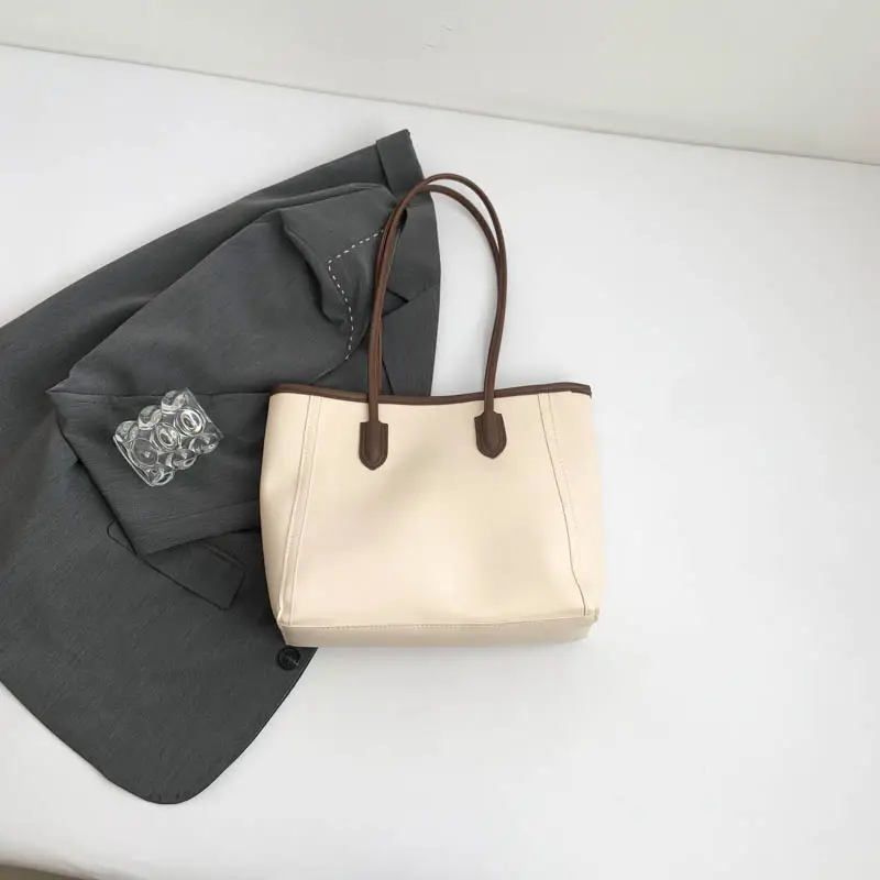 Vintage White Large Capacity Women's Tote Bag