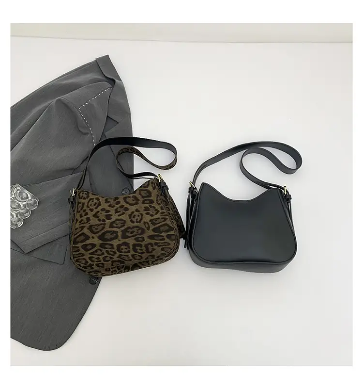 Leopard Print Women's Shoulder Bag 2024 Winter — feature 32