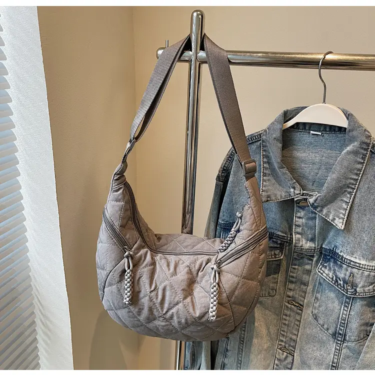 Vintage Quilted Shoulder Bag Olive Green Large Capacity — feature 16