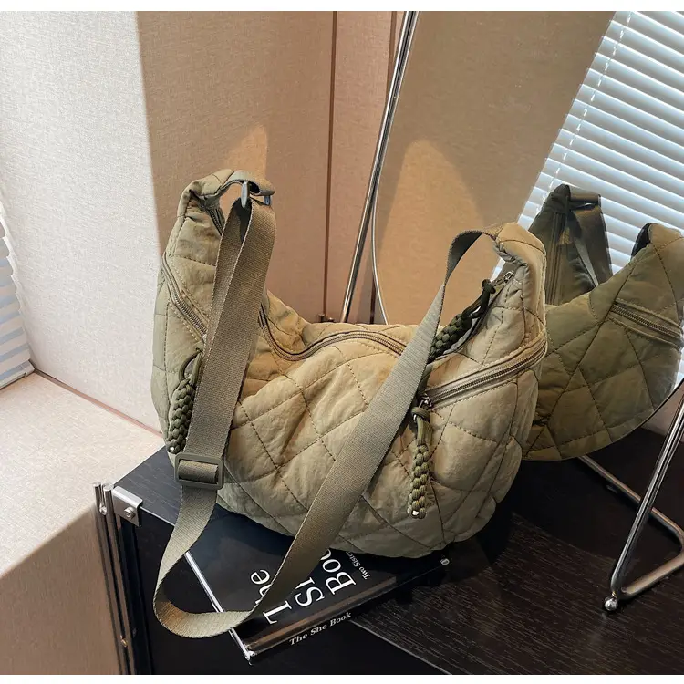 Vintage Quilted Shoulder Bag Olive Green Large Capacity — feature 42