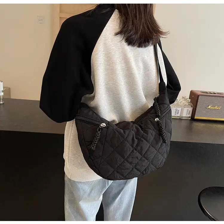 Vintage Quilted Shoulder Bag Olive Green Large Capacity — feature 63