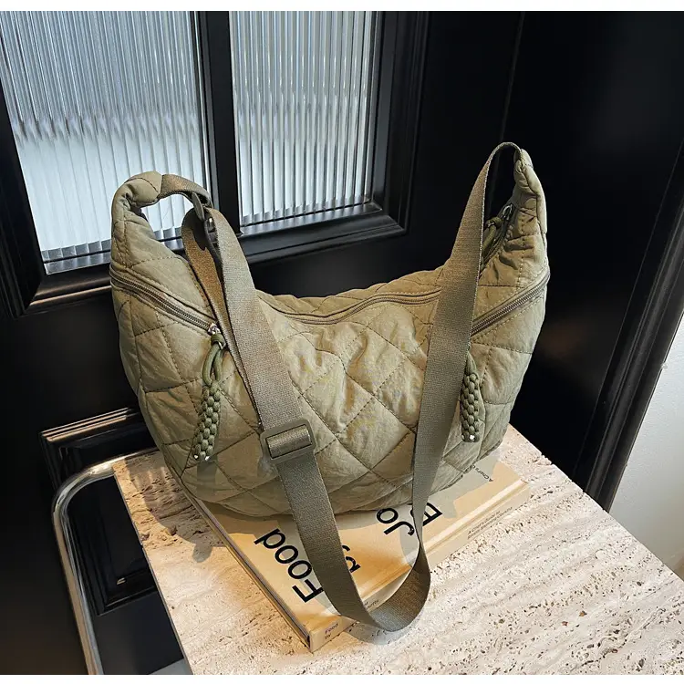 Vintage Quilted Shoulder Bag Olive Green Large Capacity — feature 76