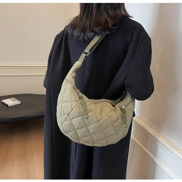 Vintage Quilted Shoulder Bag Olive Green Large Capacity — feature 86