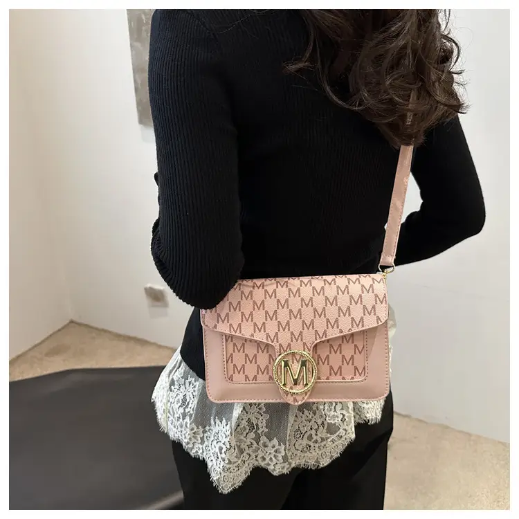 Korean Style Women's 2024 Crossbody Bag Set — feature 12