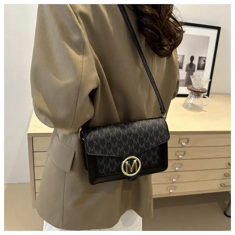 Korean Style Women's 2024 Crossbody Bag Set — feature 19
