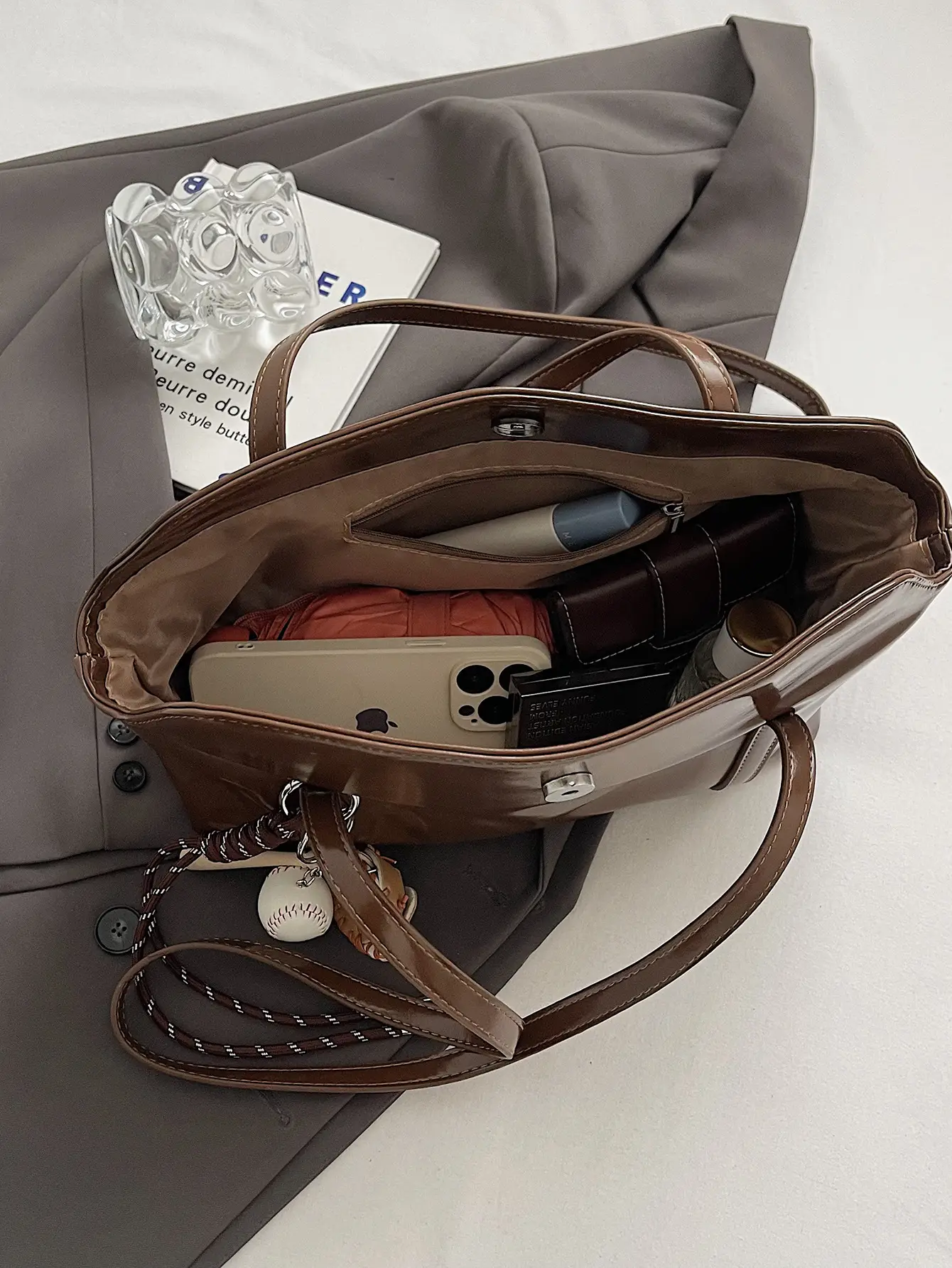 Black Korean Underarm Bag for Women 2024 - Image 9