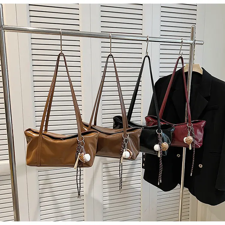 Black Korean Underarm Bag for Women 2024 — feature 15