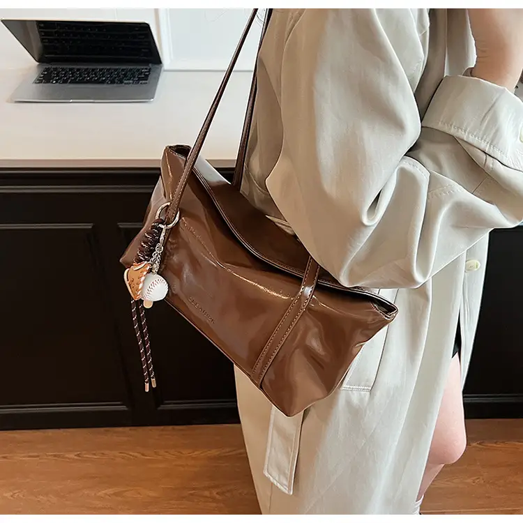 Black Korean Underarm Bag for Women 2024 — feature 22
