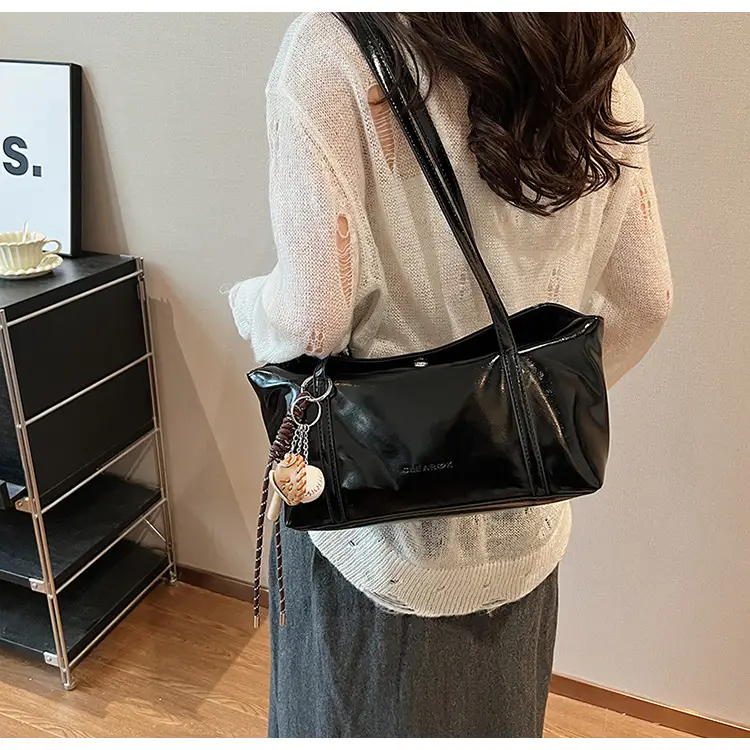 Black Korean Underarm Bag for Women 2024 — feature 34