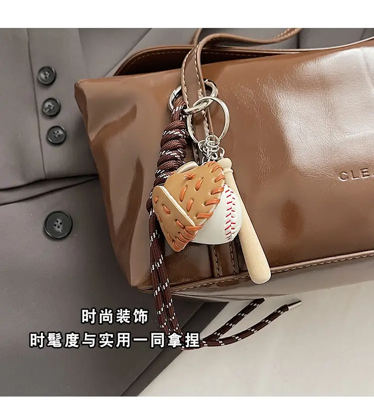 Black Korean Underarm Bag for Women 2024 — feature 6