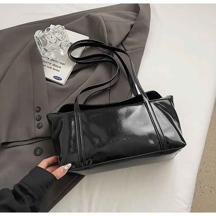 Black Korean Underarm Bag for Women 2024 - Image 4