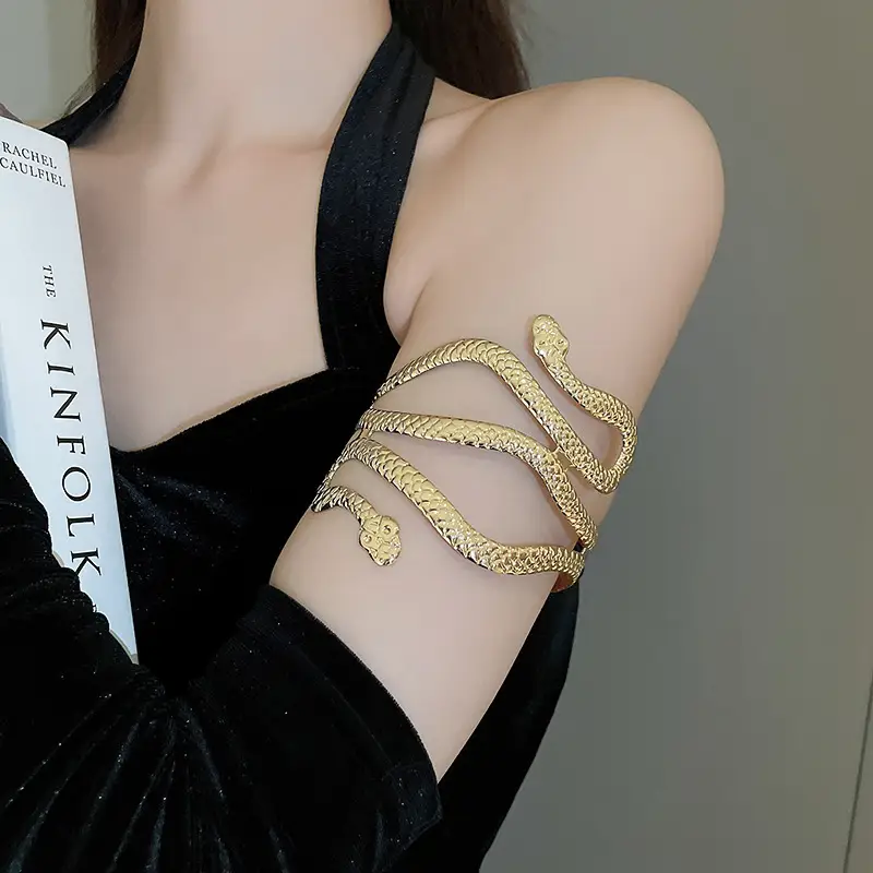 Cross-border European and American Open Arm Ring Bracelet Advanced Sense Niche Joker Bracelet Exaggerated Personality Fashion Jewelry Women Wholesale — feature 17