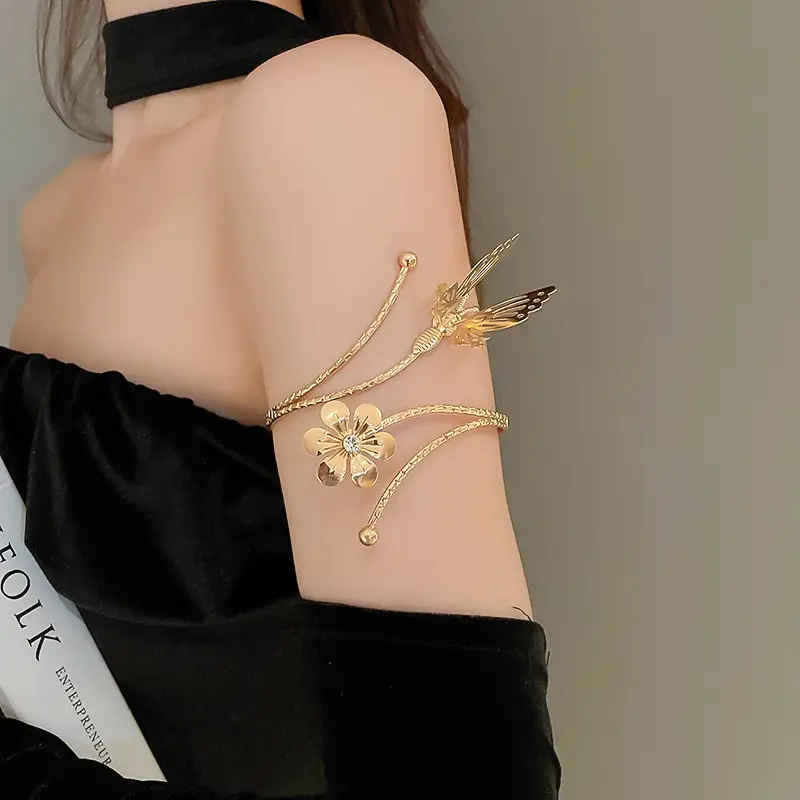 Cross-border European and American Open Arm Ring Bracelet Advanced Sense Niche Joker Bracelet Exaggerated Personality Fashion Jewelry Women Wholesale — feature 30