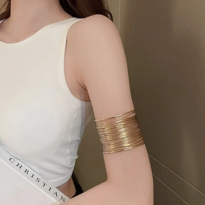 Cross-border European and American Open Arm Ring Bracelet Advanced Sense Niche Joker Bracelet Exaggerated Personality Fashion Jewelry Women Wholesale — feature 7