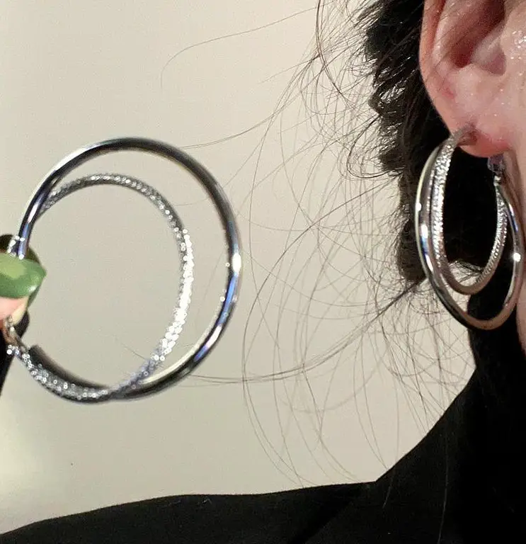 Silver Round Earrings for Women 2024 New Arrival - Image 18