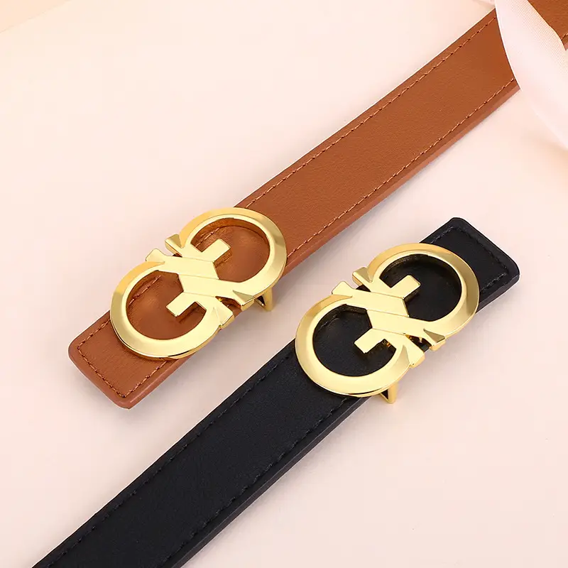 Women's White Leather Belt with Gold GG Buckle - Image 8