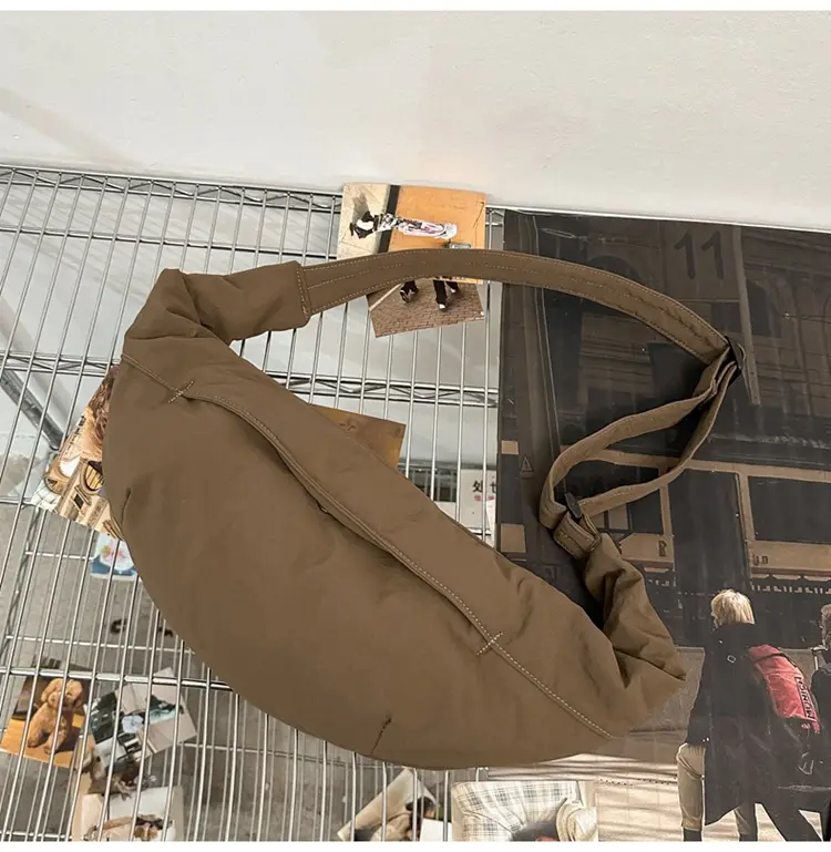 Large Capacity Japanese Style Shoulder Bag — feature 33